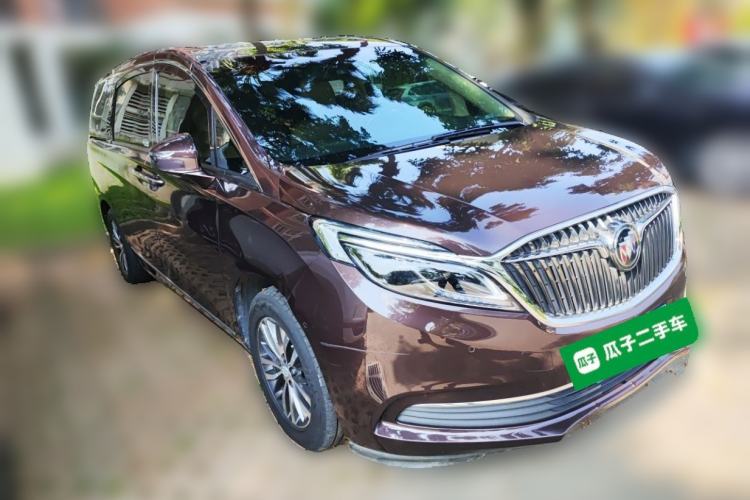 Used Buick GL8 2017 ES 28T Flagship Model China V Standard Front Right 45 Deg