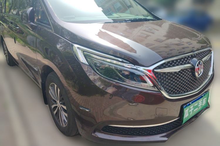 Used Buick GL8 2017 ES 28T Luxury Model China V Standard Front Right 45 Deg