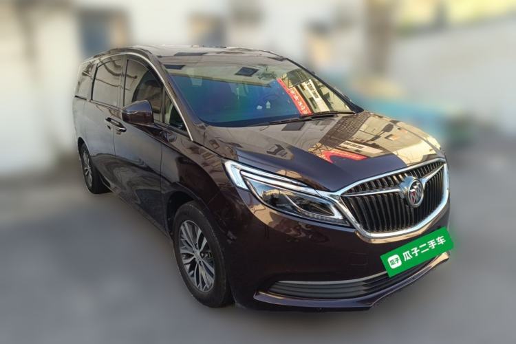 Used Buick GL8 2017 ES 28T Luxury Model China V Standard Front Right 45 Deg
