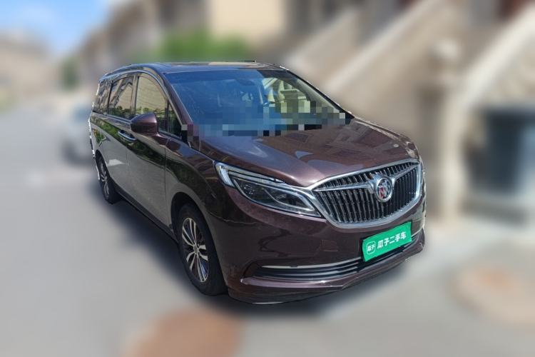 Used Buick GL8 2017 ES 28T Luxury Model China V Standard Front Right 45 Deg