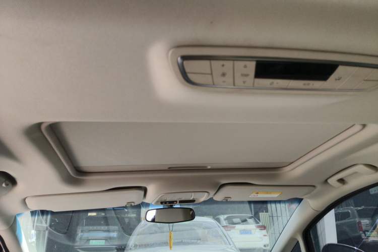Used Buick GL8 2017 ES 28T Comfort Model China V Standard Headliner