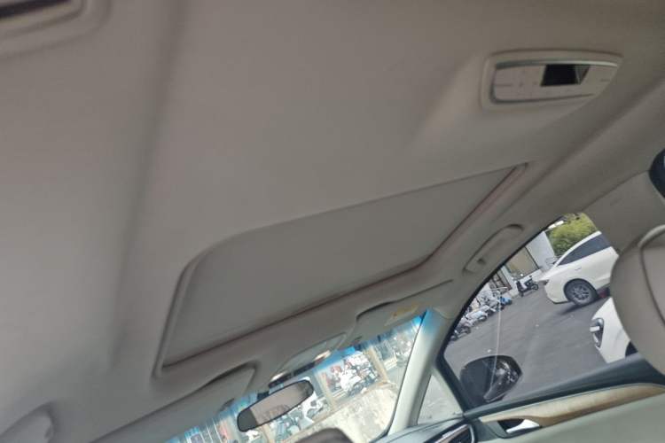 Used Buick GL8 2017 ES 28T Comfort Model China V Standard Headliner