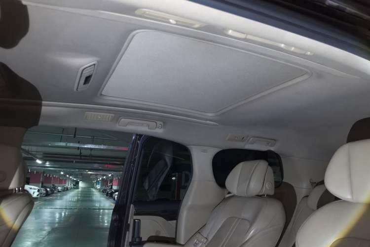 Used Buick GL8 2017 ES 28T Luxury Model China V Standard Headliner