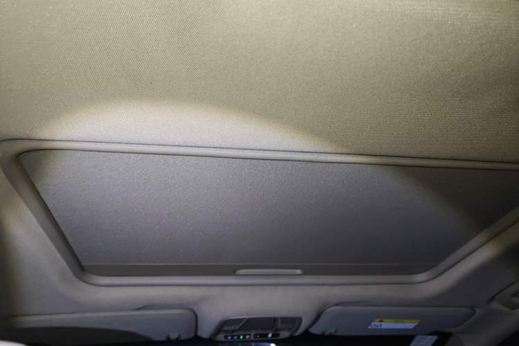 Used Buick GL8 2017 ES 28T Premium Version China V Standard Headliner