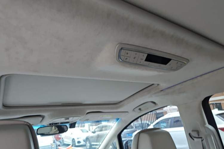 Used Buick GL8 2017 28T Avenir Avia National Emission Standard V Headliner