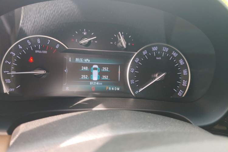 Used Buick GL8 2017 ES 28T Luxury Model China V Standard Instrument Cluster