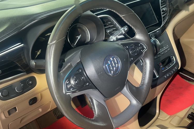 Used Buick GL8 2017 ES 28T Premium Version China V Standard Interior 5