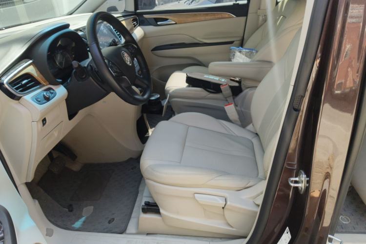 Used Buick GL8 2017 ES 28T Comfort Model China V Standard Left Front Seat