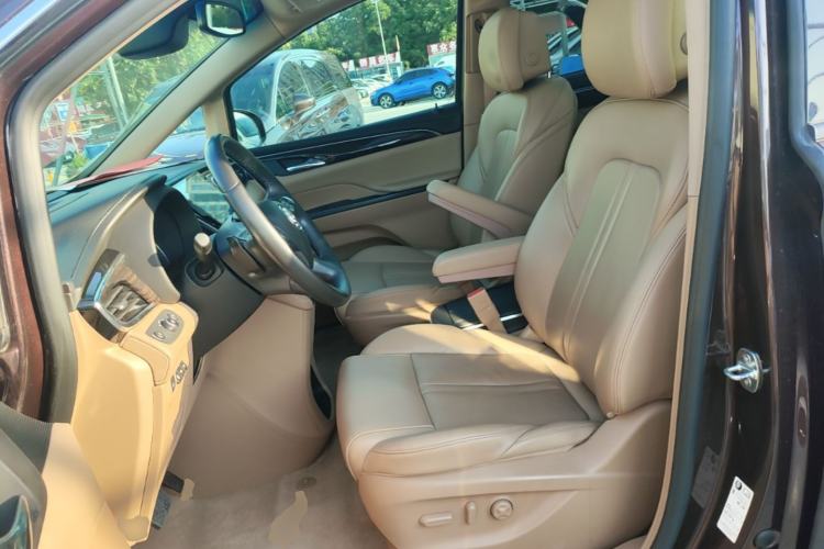 Used Buick GL8 2017 ES 28T Flagship Model China V Standard Left Front Seat