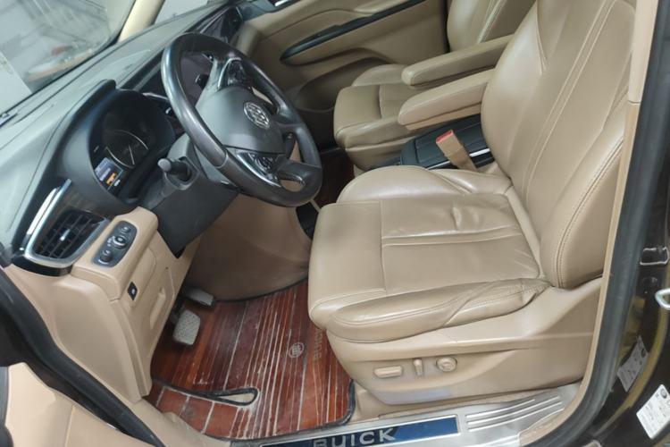 Used Buick GL8 2017 ES 28T Luxury Model China V Standard Left Front Seat