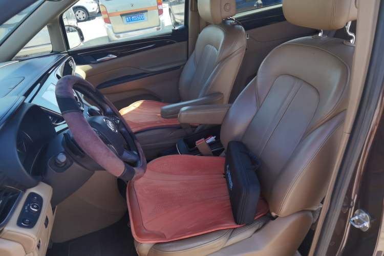 Used Buick GL8 2017 ES 28T Premium Version China V Standard Left Front Seat