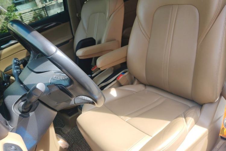 Used Buick GL8 2017 ES 28T Luxury Model China V Standard Left Front Seat