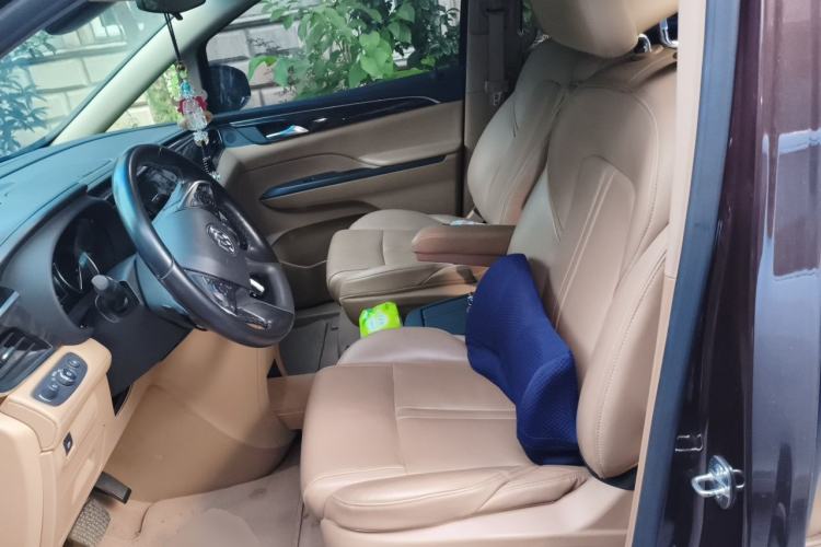 Used Buick GL8 2017 ES 28T Luxury Model China V Standard Left Front Seat
