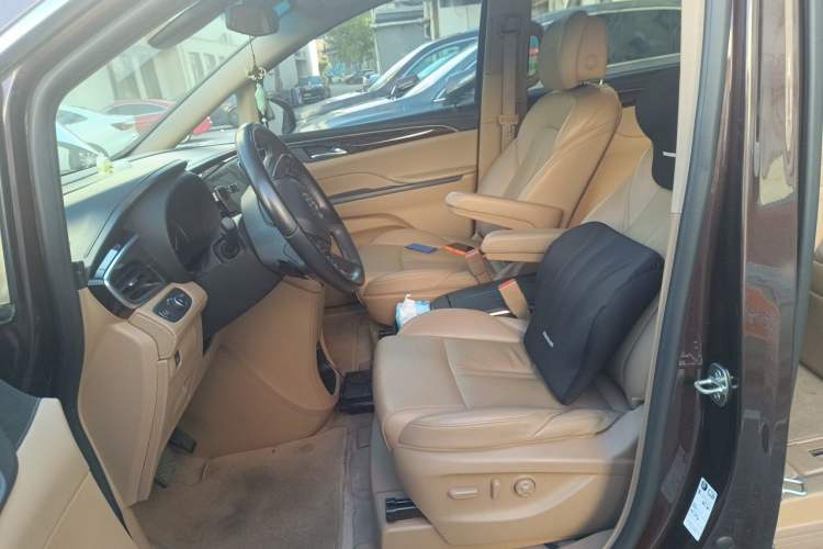 Used Buick GL8 2017 ES 28T Luxury Model China V Standard Left Front Seat