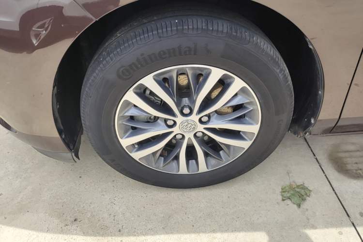 Used Buick GL8 2017 ES 28T Luxury Model China V Standard Left Front Wheel Hub
