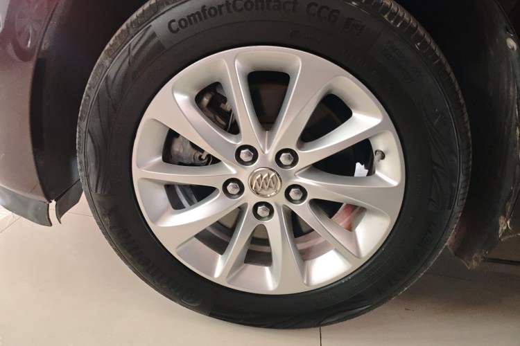Used Buick GL8 2017 ES 28T Comfort Model China V Standard Left Front Wheel Hub