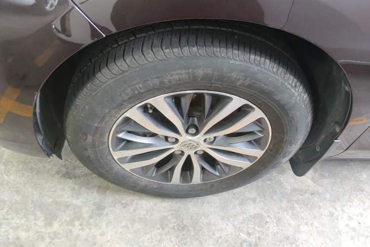 Used Buick GL8 2017 ES 28T Luxury Model China V Standard Left Front Wheel Hub
