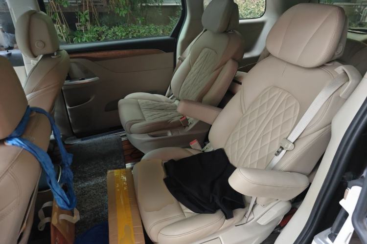 Used Buick GL8 2017 ES 28T Comfort Model China V Standard Left Rear Seat
