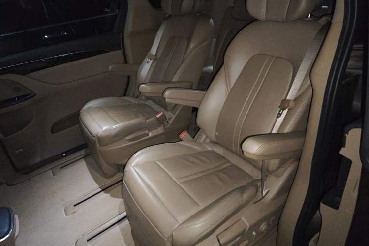 Used Buick GL8 2017 ES 28T Flagship Model China V Standard Left Rear Seat