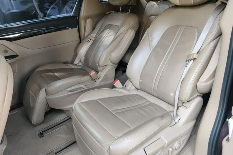 Used Buick GL8 2017 ES 28T Flagship Model China V Standard Left Rear Seat