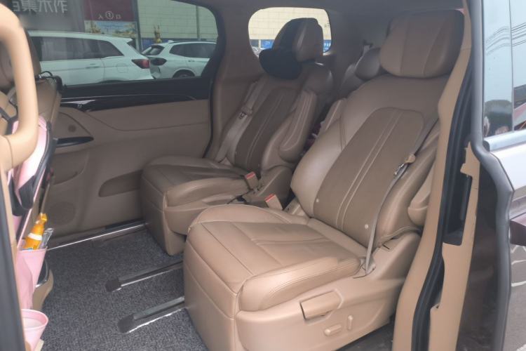 Used Buick GL8 2017 ES 28T Luxury Model China V Standard Left Rear Seat