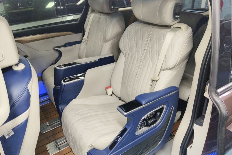 Used Buick GL8 2017 ES 28T Comfort Model China V Standard Left Rear Seat