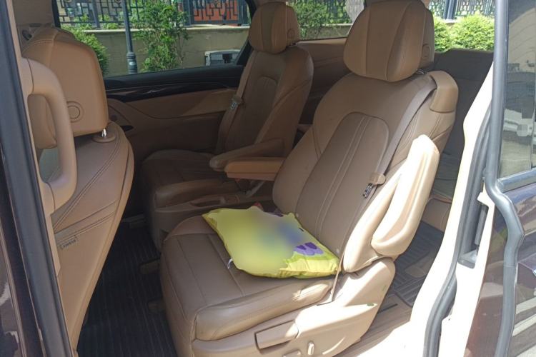Used Buick GL8 2017 ES 28T Luxury Model China V Standard Left Rear Seat