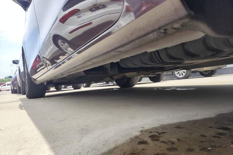 Used Buick GL8 2017 ES 28T Luxury Model China V Standard Left Side Sill