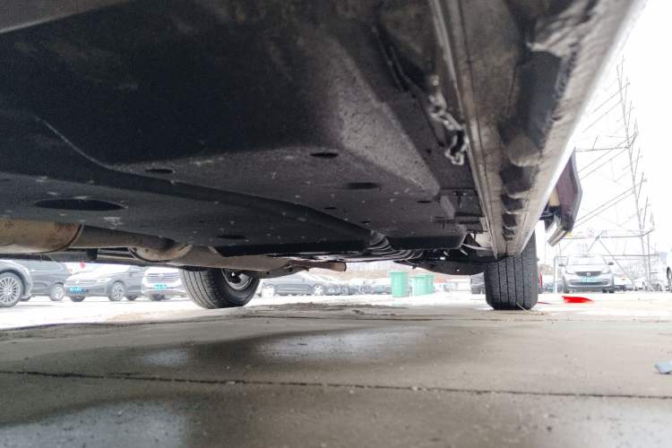 Used Buick GL8 2017 ES 28T Premium Version China V Standard Left Side Sill