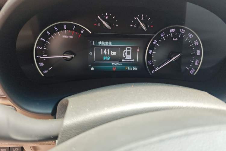 Used Buick GL8 2017 ES 28T Flagship Model China V Standard Odometer Close Up