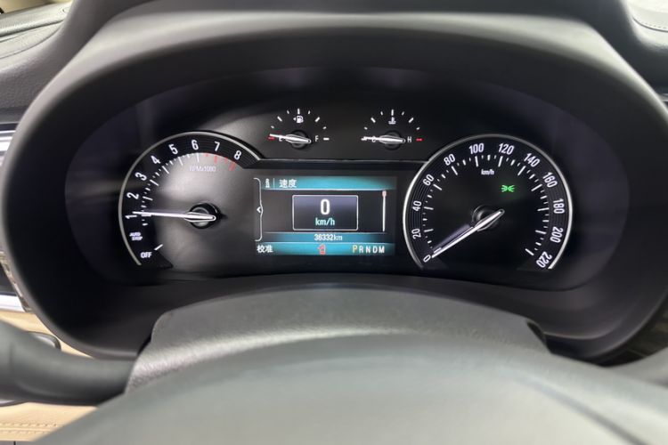 Used Buick GL8 2017 ES 28T Flagship Model China V Standard Odometer Close Up