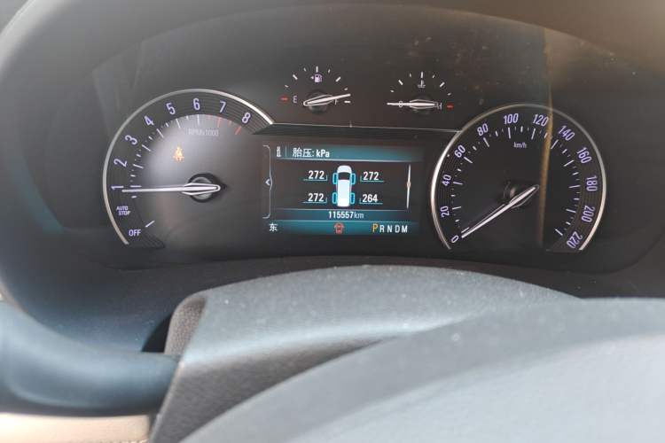 Used Buick GL8 2017 ES 28T Flagship Model China V Standard Odometer Close Up