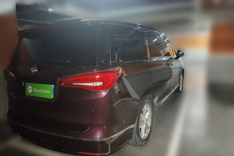 Used Buick GL8 2017 28T Avenir Avia National Emission Standard V Rear Right 45 Deg