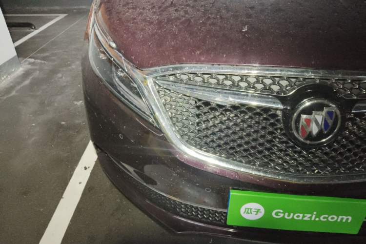 Used Buick GL8 2017 28T Avenir Avia National Emission Standard V Right Front Headlight