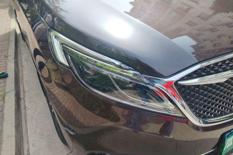 Used Buick GL8 2017 ES 28T Luxury Model China V Standard Right Front Headlight