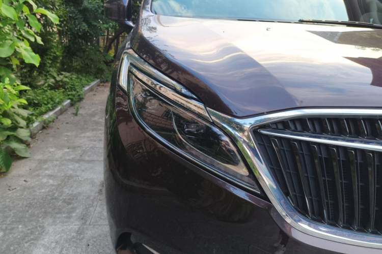 Used Buick GL8 2017 ES 28T Luxury Model China V Standard Right Front Headlight