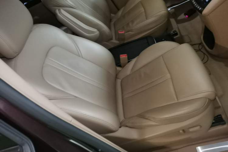 Used Buick GL8 2017 ES 28T Flagship Model China V Standard Right Front Seat