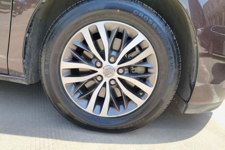 Used Buick GL8 2017 ES 28T Luxury Model China V Standard Right Front Wheel Hub