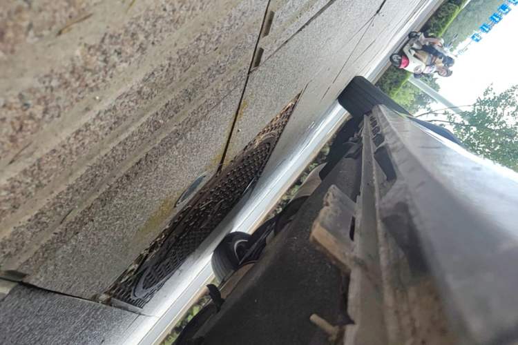 Used Buick GL8 2017 ES 28T Premium Version China V Standard Right Side Sill