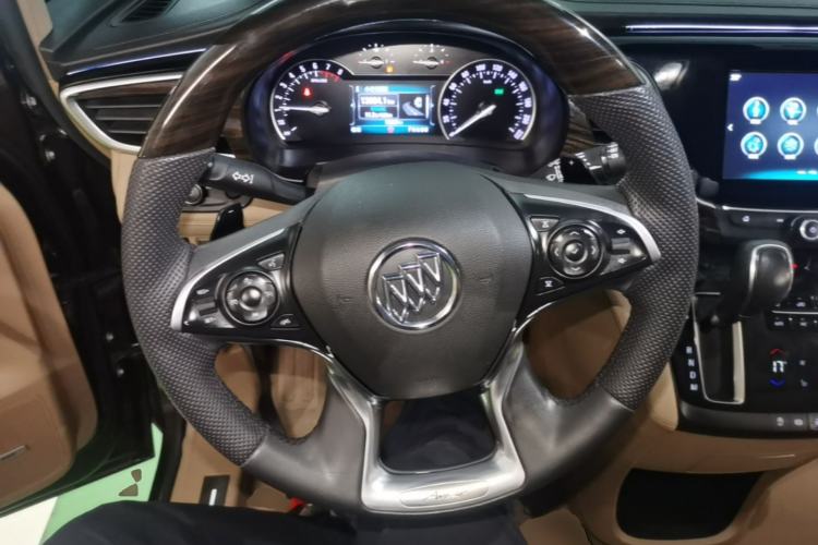 Used Buick GL8 2017 ES 28T Flagship Model China V Standard Steering Wheel