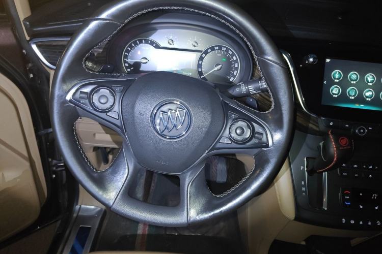 Used Buick GL8 2017 ES 28T Premium Version China V Standard Steering Wheel