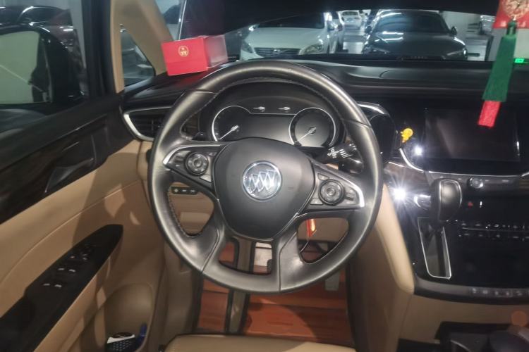 Used Buick GL8 2017 ES 28T Flagship Model China V Standard Steering Wheel