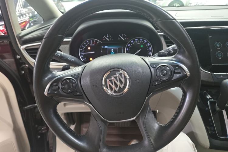 Used Buick GL8 2017 28T Avenir Avia National Emission Standard V Steering Wheel