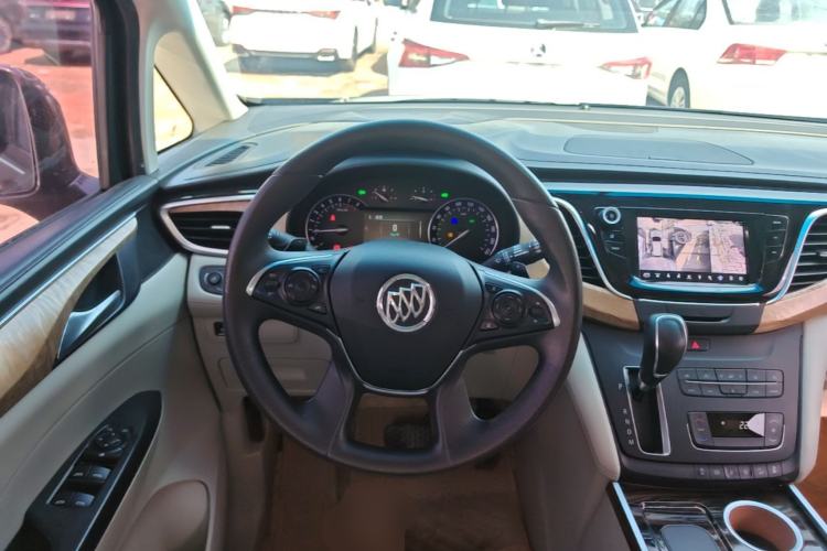 Used Buick GL8 2017 ES 28T Comfort Model China V Standard Steering Wheel