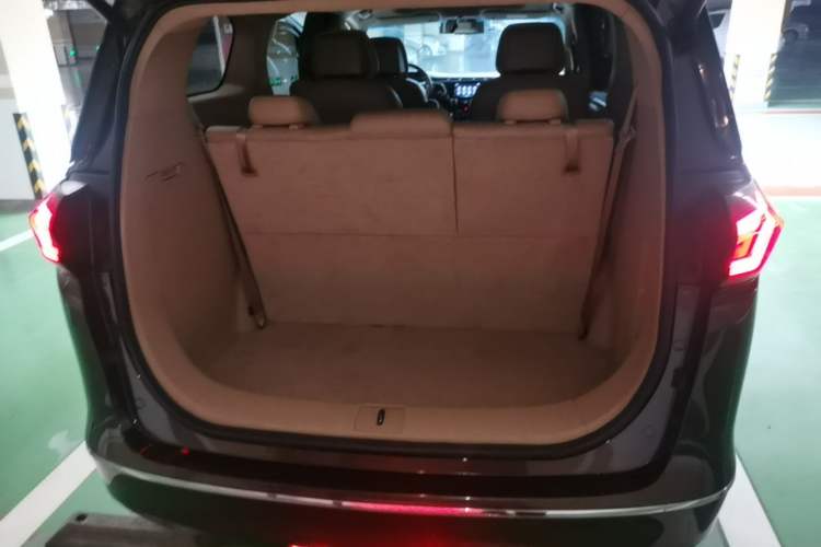 Used Buick GL8 2017 ES 28T Flagship Model China V Standard Trunk