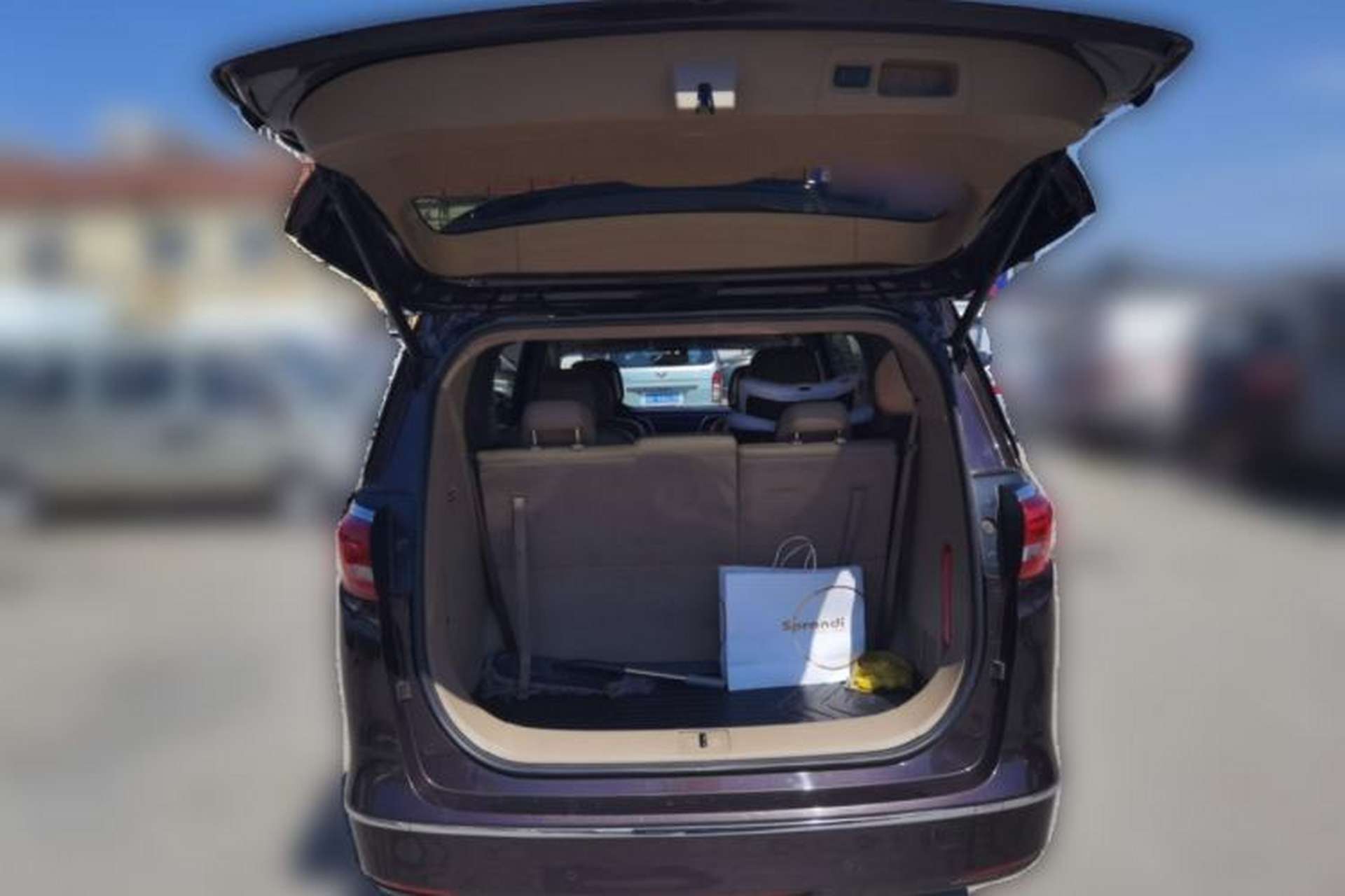 Used Buick GL8 2017 ES 28T Premium Version China V Standard Trunk