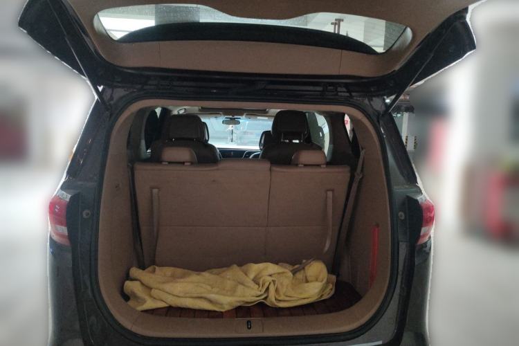 Used Buick GL8 2017 ES 28T Premium Version China V Standard Trunk