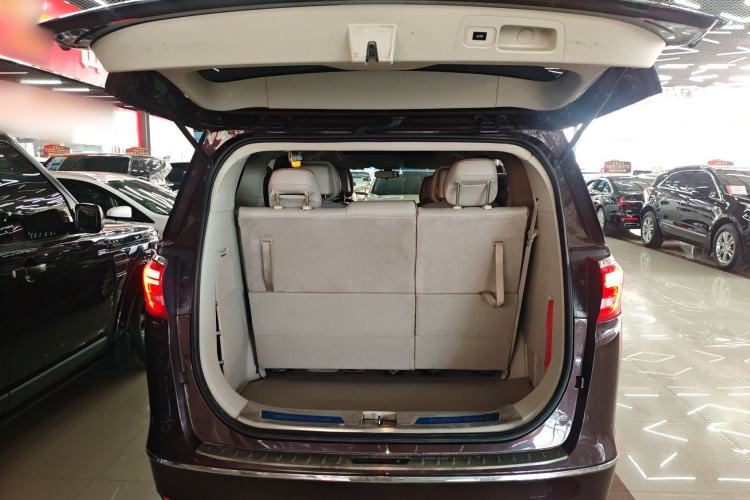 Used Buick GL8 2017 ES 28T Comfort Model China V Standard Trunk
