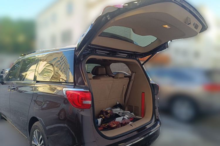 Used Buick GL8 2017 ES 28T Luxury Model China V Standard Trunk