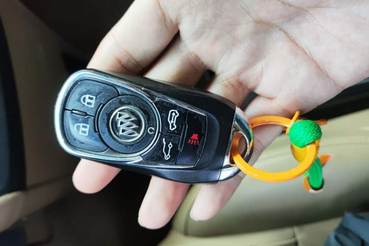 Used Buick GL8 2017 ES 28T Flagship Model China V Standard Vehicle Key